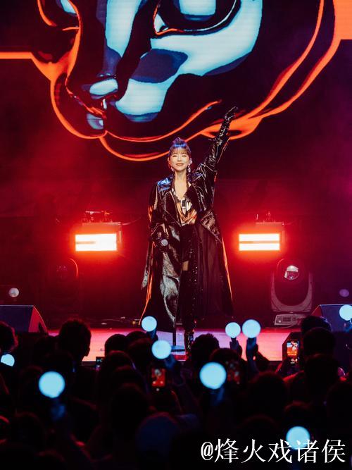 吃瓜网t7wcc香港演唱会盛况全揭秘